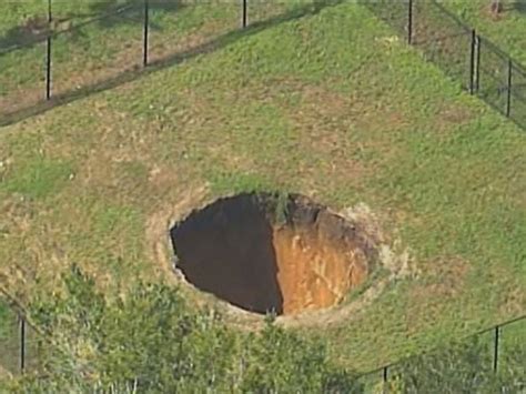 New Hole Opens Up At Site Of Fatal Florida Sinkhole