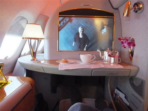 Check spelling or type a new query. Mapa de asientos Emirates Airbus A380 three class long ...