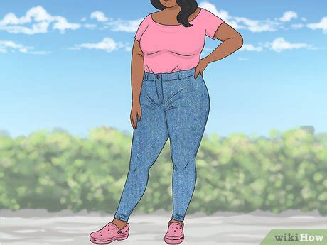 We'll tell what size to wear based off your shoes. 3 Ways to Wear Crocs - wikiHow