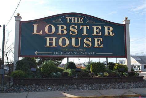 A Sign For The Lobster House In Fishermans Wharf Washington Dfw