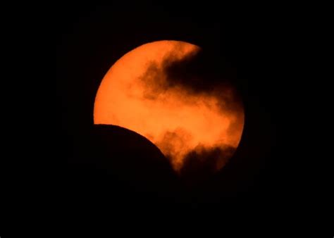Lua De Sangue Saiba Como Ver O único Eclipse Lunar Total Do Ano Que