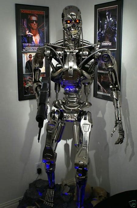 Sideshow Terminator T 800 Endoskeleton Life Size Prop