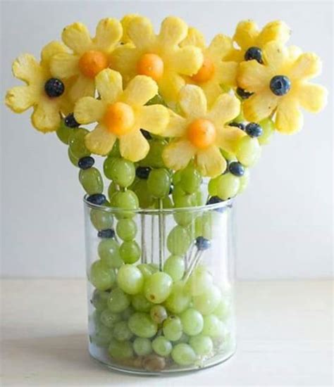 Yaydotcom seni gubahan buah buahan yang kreatif 10 gambar. FR KATERING: Idea Gubahan Buah-Buahan di Meja Pengantin.