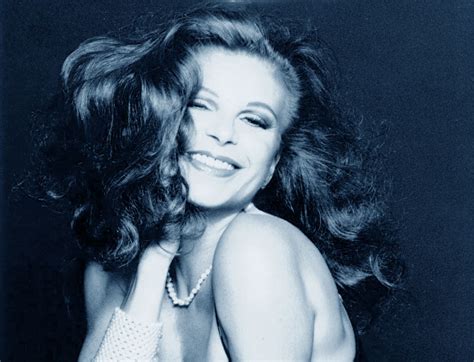 Falleció la cantante y actriz milva, representante de la canción popular italiana en los 60 y 70 tenía 81 años. Biografia di Milva
