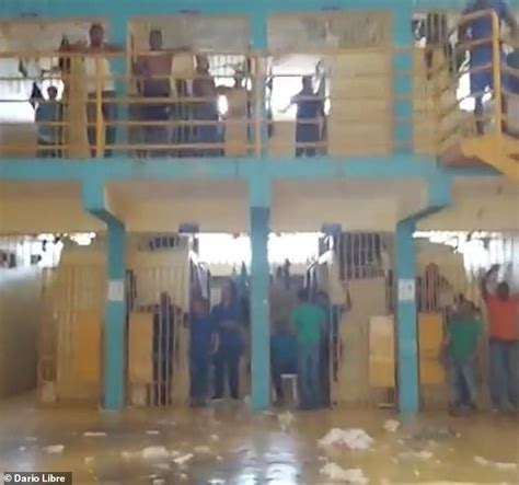 Dominican Republic Jail Riot Leaves One Prisoner Dead Six Others Injured Daily Mail Online