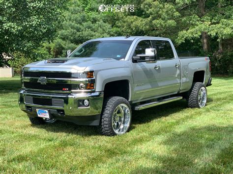 2018 Chevrolet Silverado 2500 Hd Wheel Offset Aggressive 1 Outside