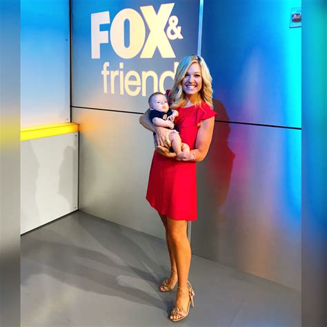Anna Kooiman Dress To Impress Im A Brand New Mama Back On Fox And