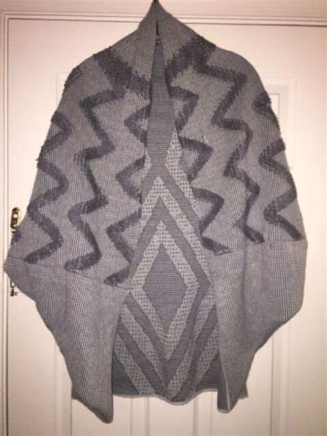 Madison 88 Womens Knit Sweater Cap Sleeve Boho Shrug Chevron Loose Sz