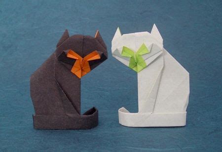 Origami cats are a curious thing. Gilad's Origami Page: Origami Cat Diagrams and video ...