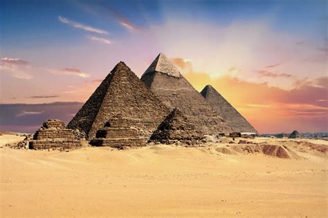 Egipskie Piramidy Podróże Seniora