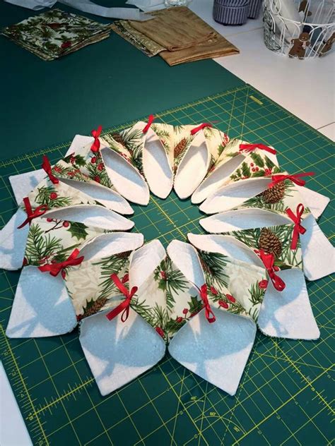 Foldn Stitch Wreath Christmas Quilts Christmas Diy Xmas Crafts