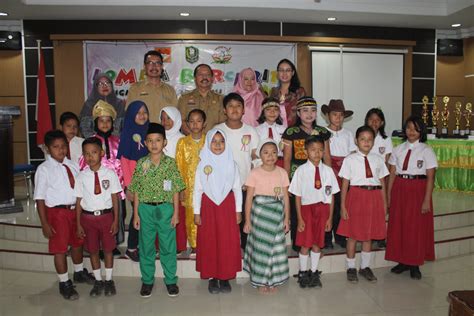 Lomba Bercerita Tingkat Pelajar Sd Mi Se Kabupaten Sanggau Tahun Kabar Sanggau