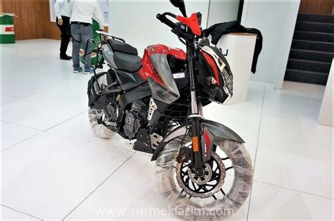 Bajaj Pulsar Ns160 Ns200 Special Edition Launched In Colombia