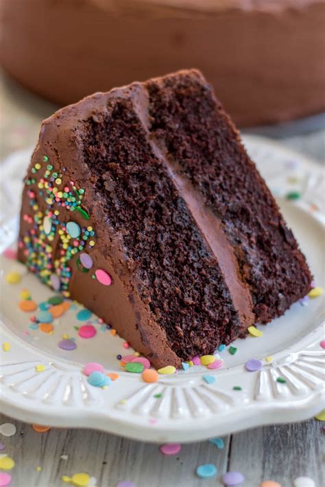 Chocolate cake has a way to my heart and truly though, this easy german chocolate cake is one of those desserts that's so good it should become a tradition in your home for a yearly holiday. Amazing Chocolate Layer Cake - Chocolate Chocolate and More!