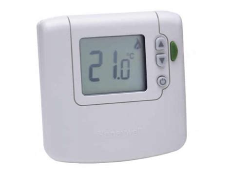 Honeywell DT E Digital Room Thermostat UK Plumbing