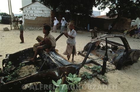 Alfred Yaghobzadeh Photography The 1992 Somalia Famine