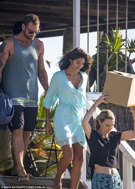 Pia Miller Films Morning After Scenes For Home And Away Daily Mail Online