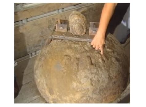 7 تفسير حلم ثعبان يلاحقني ابن سيرين. ادلة على وجود الذهب في الصخور بالصور - منتديات درر العراق