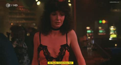 Mary Steenburgen Nude In Melvin And Howard