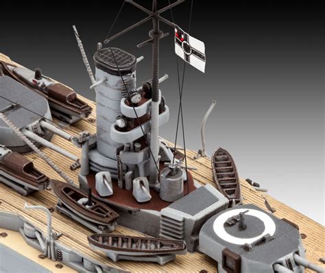 Revell 1700 Sms Konig Ww1 German Battleship Kit 05157
