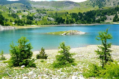 Le Lac Dallos Plus Grand Lac Naturel Daltitude Deurope Alpissime Com