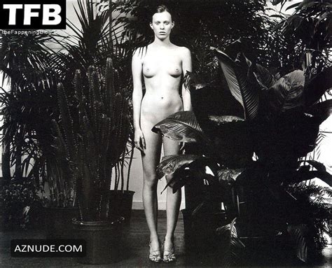 Karen Elson Nude And Sexy Photos Collection Aznude