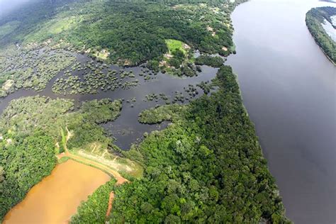 Quilombolas e ribeirinhos denunciam os impactos da mineração em