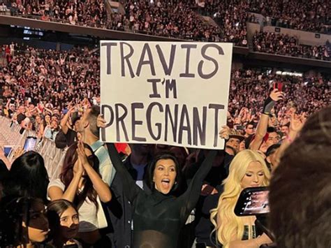 Kourtney Kardashian Announces Pregnancy At Blink Concert Travis I M Pregnant FamilyToday