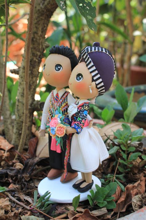 traditional-hmong-wedding-attire-bride-and-groom-wedding-cake-etsy