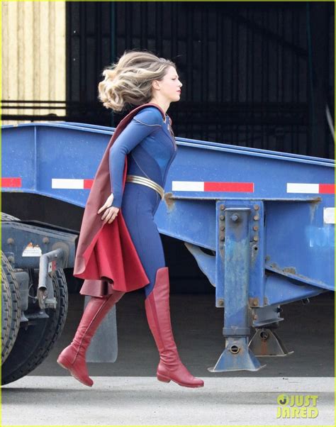 Photo Melissa Benoist Set Supergirl Vancouver 2021 03 Photo 4529945