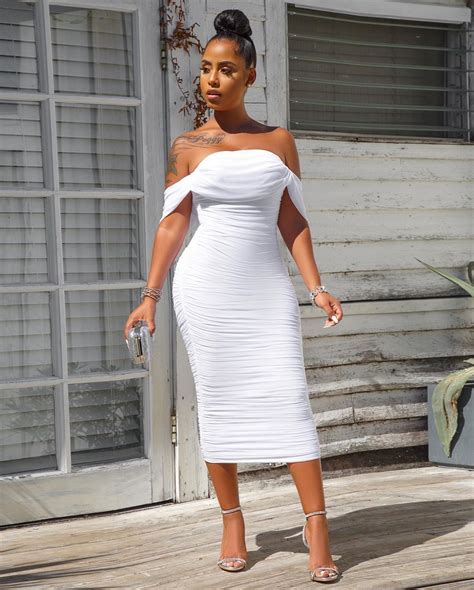 Chic Couture Online On Instagram This Dress Is 💣 Search Becca
