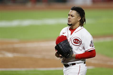 Reds rumors: Luis Castillo's name emerges in trade talks