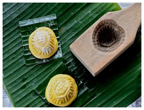 Anda bisa membuat kue ku ukuran mini atau kecil ataupu ukuran besar sesuai selera saja. Indonesian Medan Food: Kue Ku / Kue Thok Labu Kuning ...