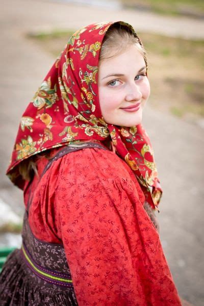 Traditional Headscarf Of A Peasant Girl From Northern Provinces Russia Russian Folk