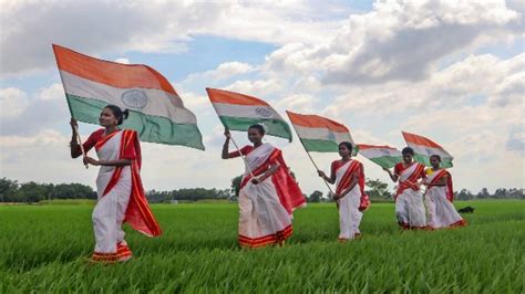 Why Is The Indian Flag ‘hoisted On Independence Day But Unfurled On