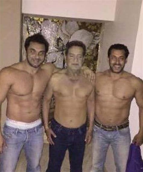 Ten Shirtless Moments Of Salman Khan Livetvpk Actors Celebrities