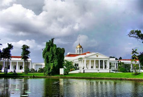 Istana Kepresidenan Bogor Harga Tiket Foto Lokasi Fasilitas Dan