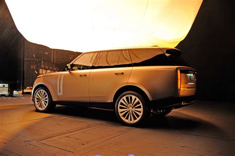 Novi Range Rover Predstavljen U Srbiji Dmotion