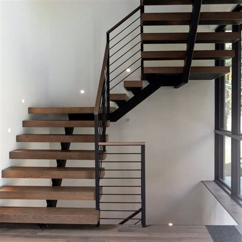 40 Steel Pan Stair Design