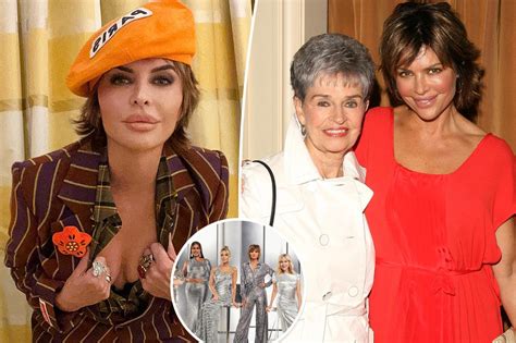 Lisa Rinna Recalls Late Mom Lois Urging Her To Leave Rhobh In Dream