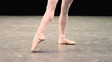 Las 5 Posiciones Básicas Del Ballet Para Aprender En Casa