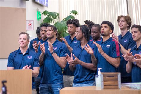 Florida Atlantic University Men’s Basketball Honored for Historic First