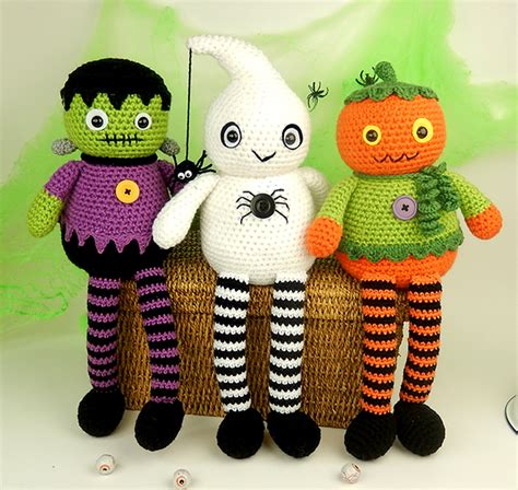 There are over 1000 patterns that you can easily download at the click of a button, including stunning designs from top brands such as. Halloween Longlegs Dolls amigurumi pattern ...