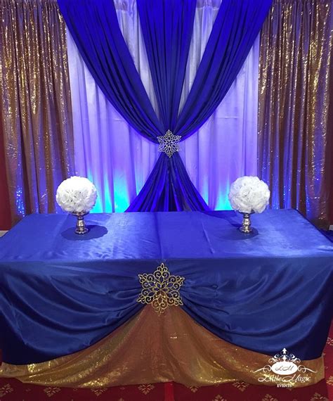 20 Royal Blue And Gold Centerpiece Ideas