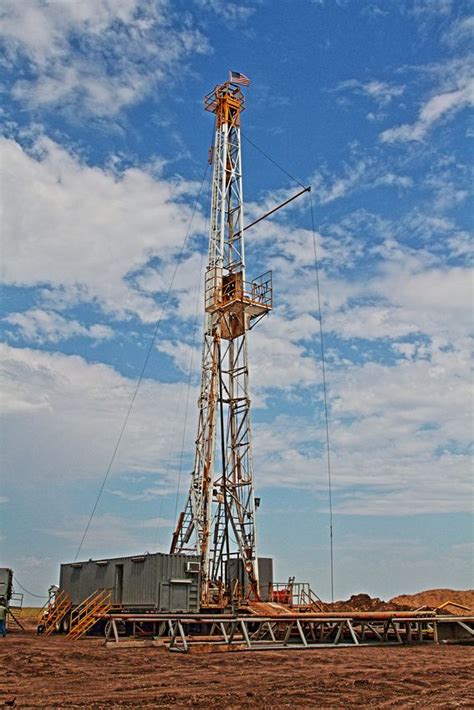 Oil Field Drilling Rigs