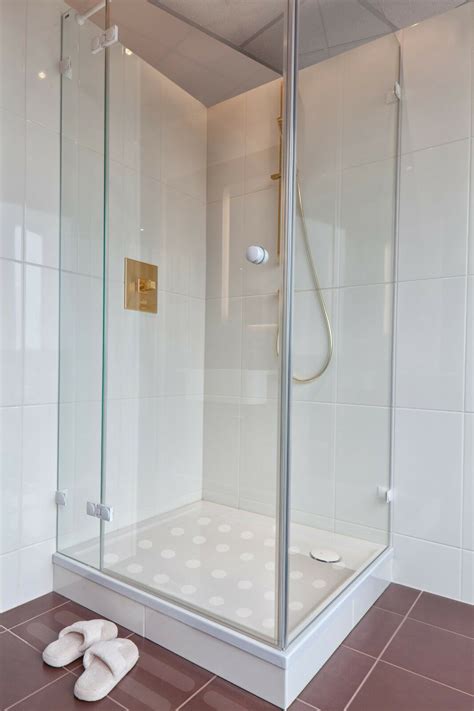 Duschwand / duschabtrennung für badewannen: Anti Rutsch Streifen 3 cm + fein gekörnt + für Ihr ...