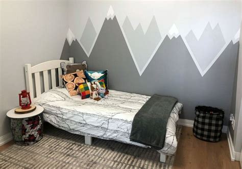 Use the best paint brush money can buy for the painting of the mural. 29 Wall Mural Ideas that will Get Your Rooms from Plain to ...