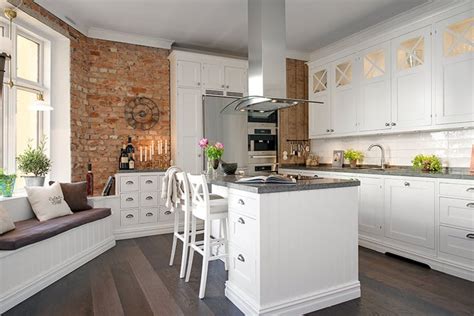 Amuebla tu piso por 1000 euros amuebla tu piso por 1000 euros madrid amuebla tu piso por 1000 euros el rastro cómo decorar un salón de soltero por 1000. Comodoos Interiores -Tu blog de Decoracion-: Un paso por ...