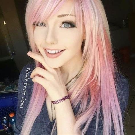 Whether the look is to be short of long, there. She seriously looks like a real life Sera! | Anime ...