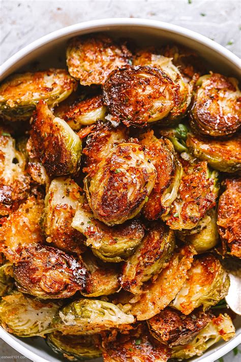 1 1/2 cups brussels sprouts (about 1/2 pound), halved Parmesan Roasted Brussels Sprouts Recipe - How to Roast Brussels Sprouts — Eatwell101
